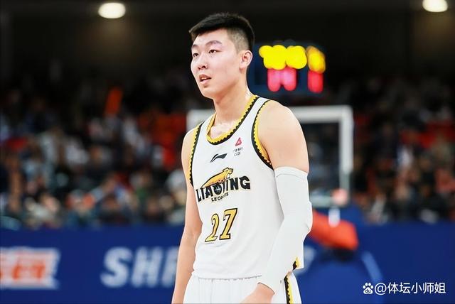 辽宁男篮力克浙江，保持领先优势