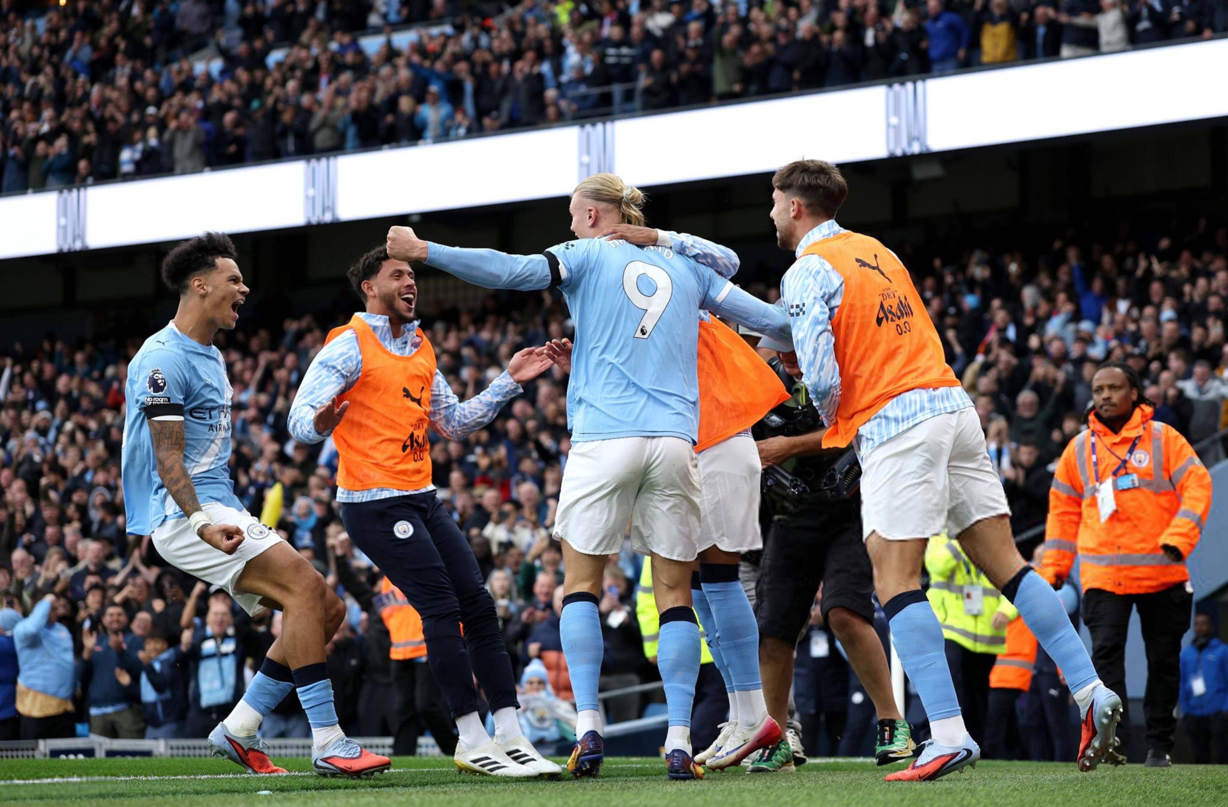 雷速官网-那不勒斯主场失利，遭遇冲击