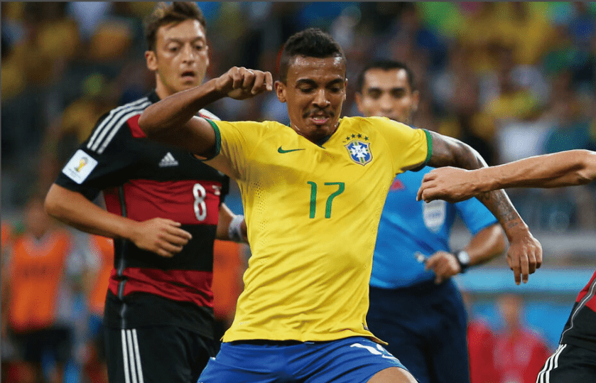 雷速官网-路易斯号召球员继续团结战胜困难