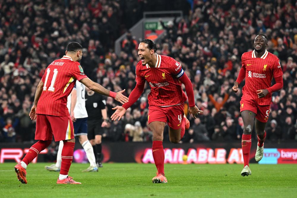 雷速官网-利物浦惊险战胜，挺进16强