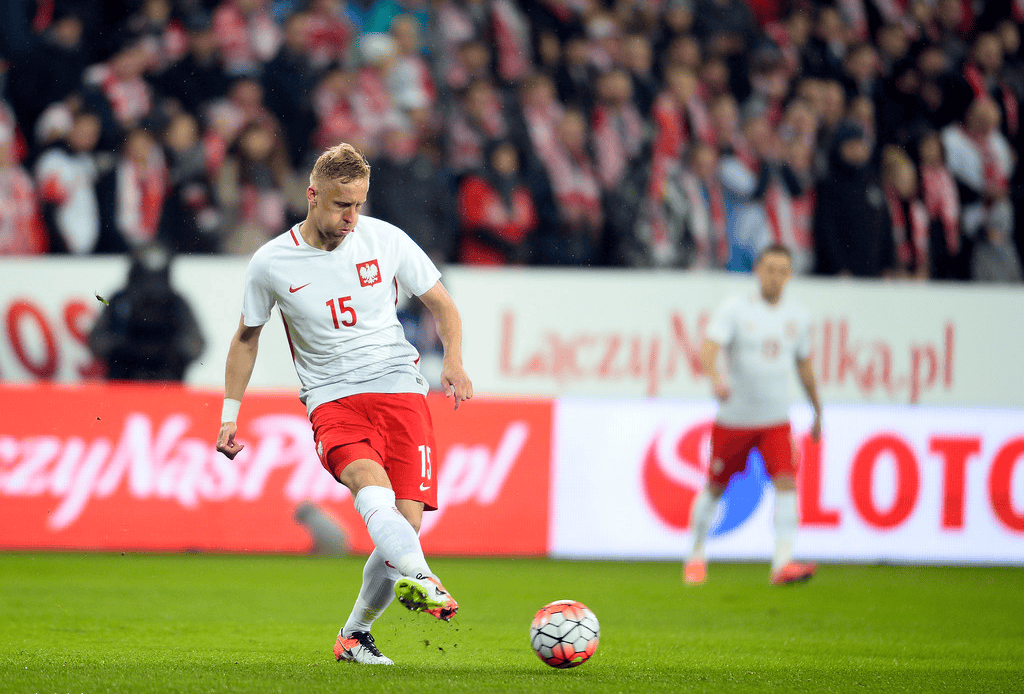 欧国联比赛:一场焦点战打出漂亮配合 欧国联比赛:一场焦点战打出漂亮配合